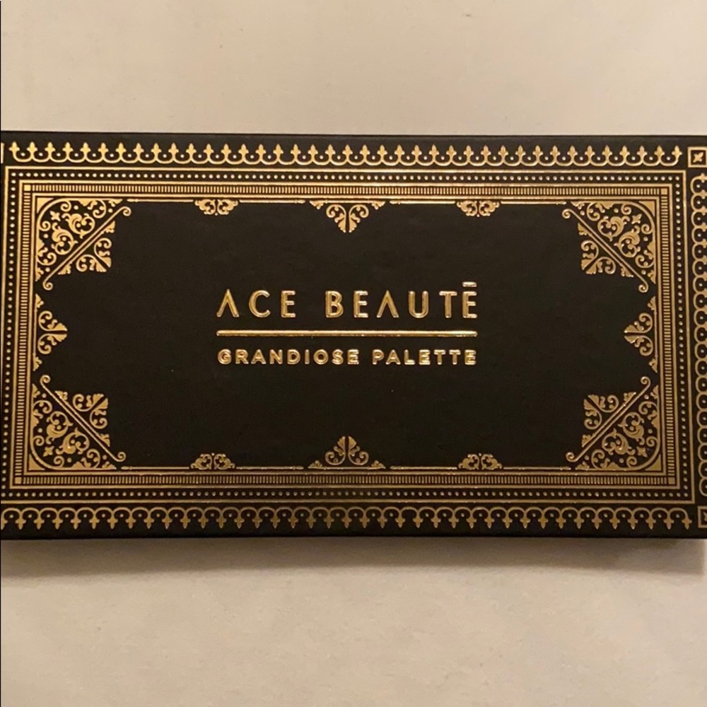 NEW Ace Beautē Palette